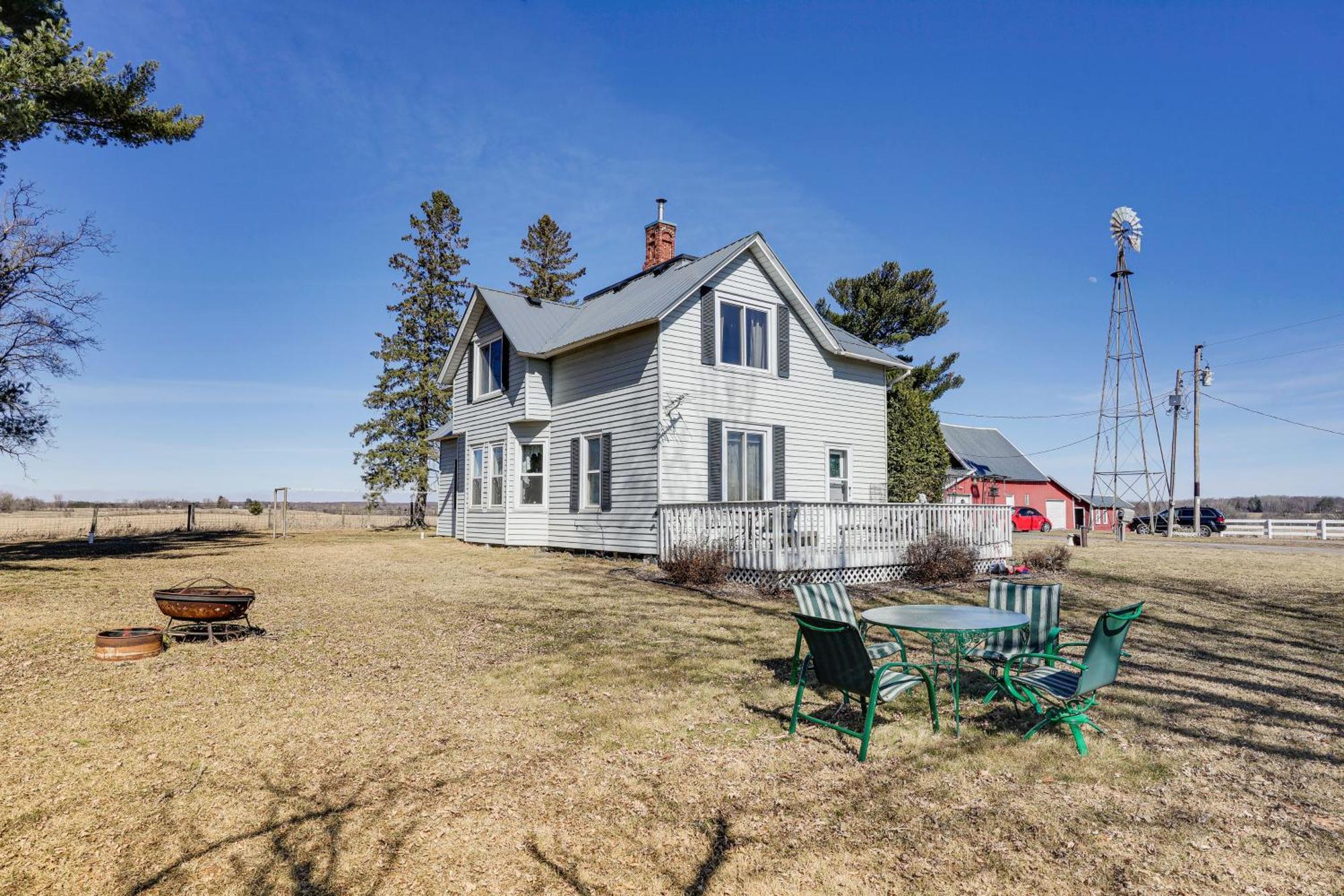 Quiet Farmhouse Retreat With Fire Pit - Pets Welcome Βίλα Milltown Εξωτερικό φωτογραφία